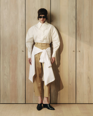 CALÇA CAMISA FLOEMA - BEGE E OFF WHITE